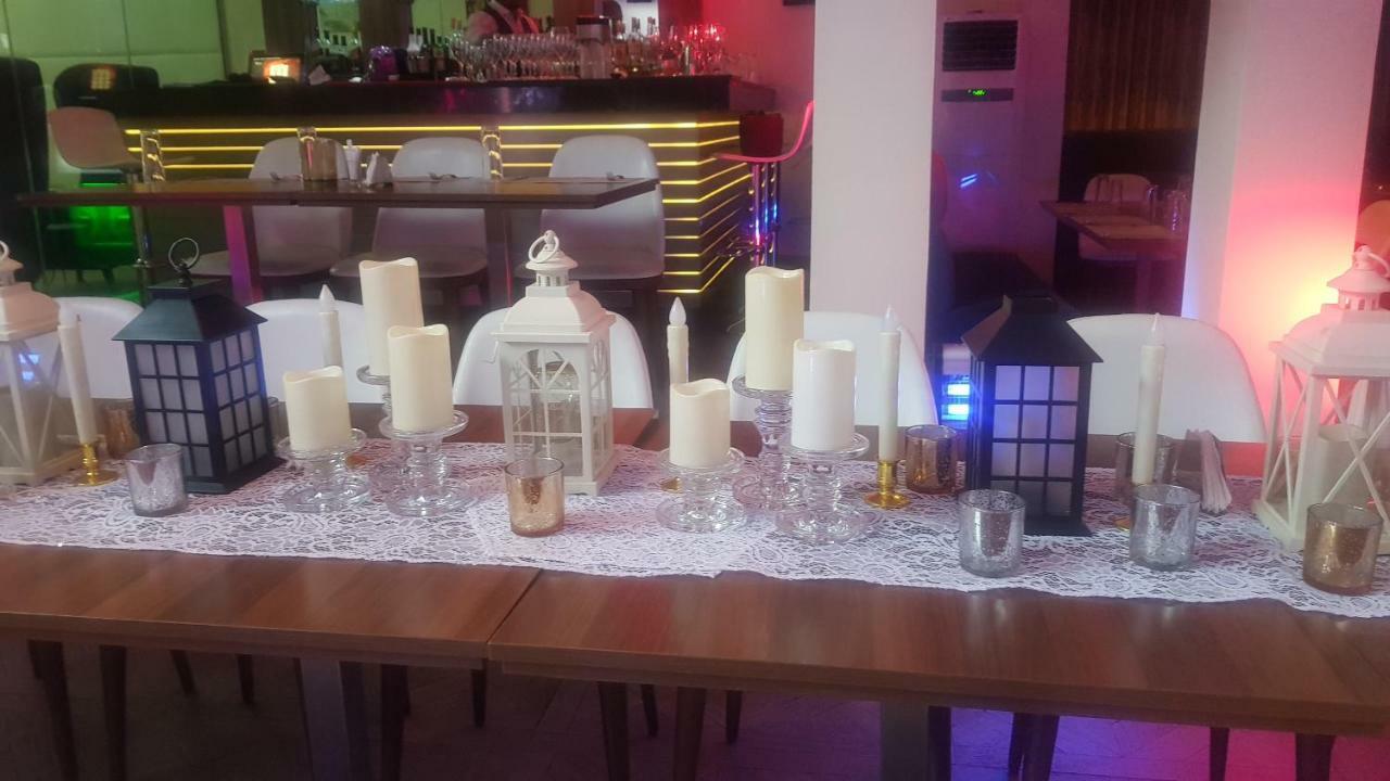 Scarlet Lodge Лаґос Екстер'єр фото