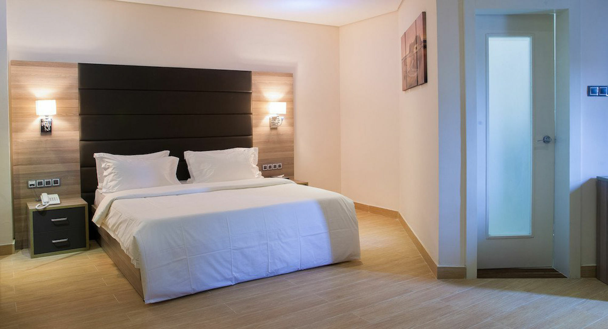 Scarlet Lodge Лаґос Екстер'єр фото